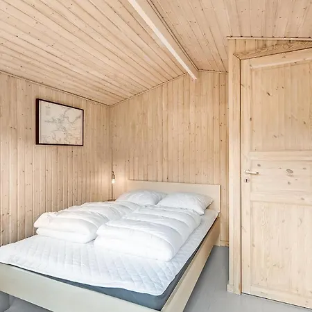 3 Bedroom Lovely In 度假居 科灵