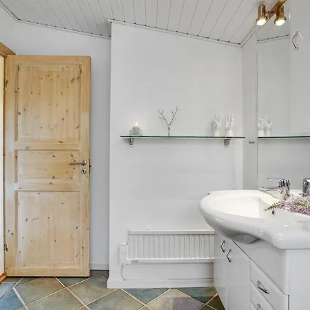 度假居 3 Bedroom Lovely In *